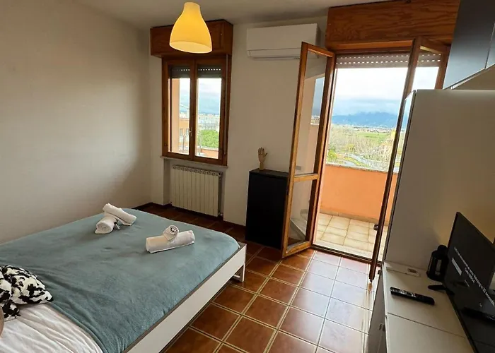 Bonsai Ospedale アパート ピサ